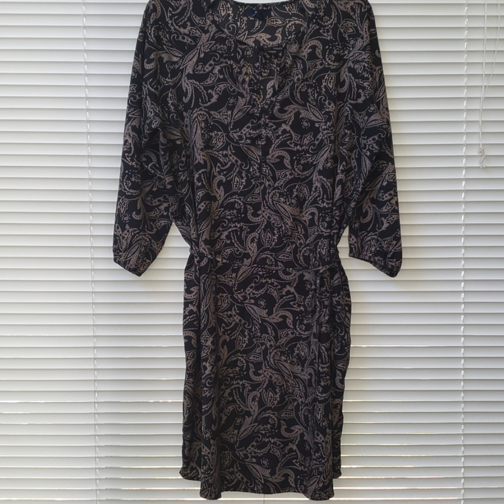Tie waist dress